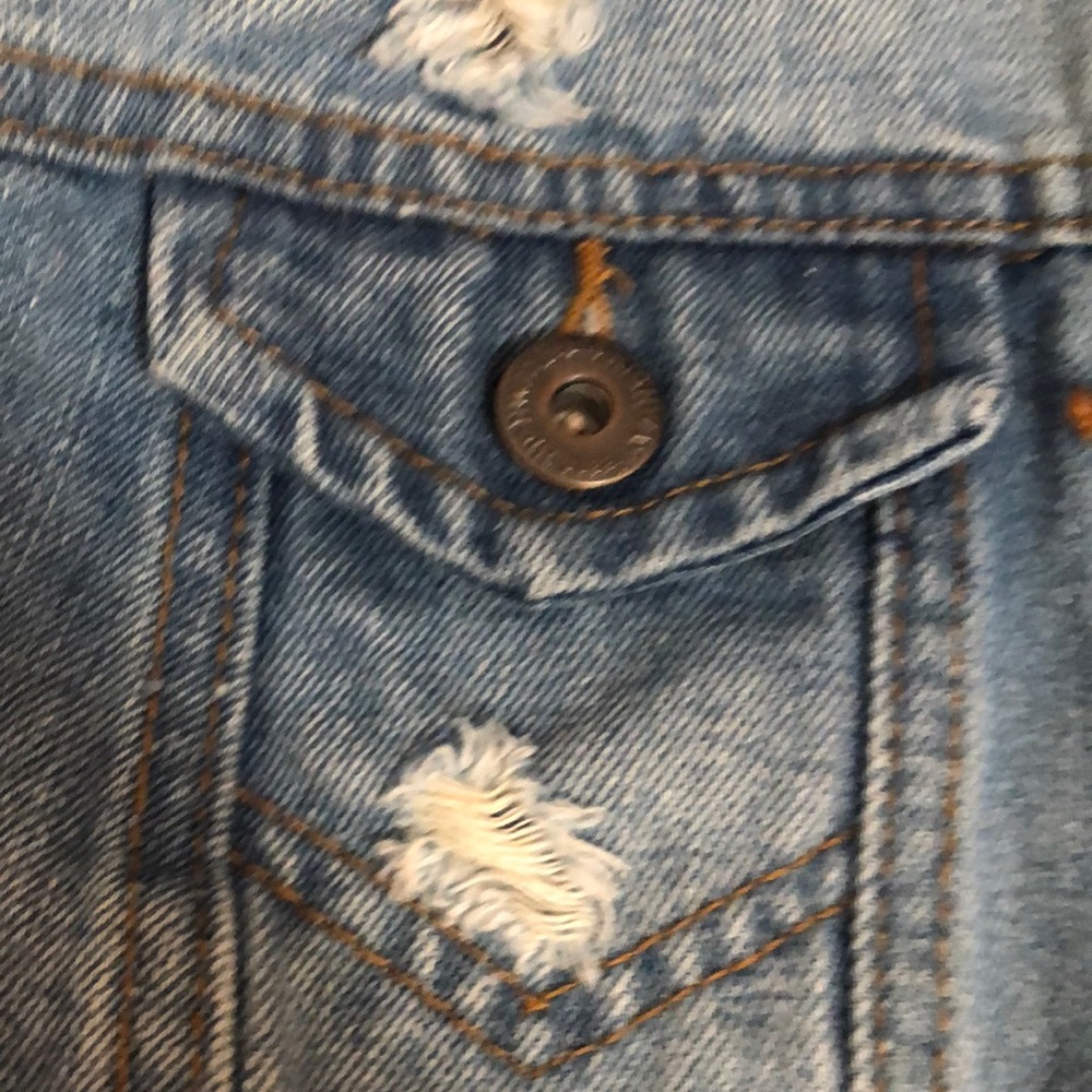 Jean jacket!! - Picture 4 of 4